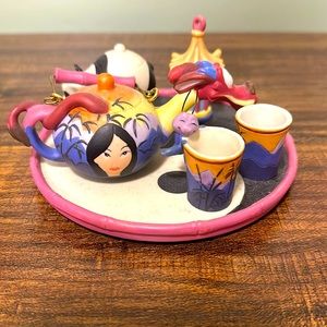 Disney Mulan mini ceramic tea set
